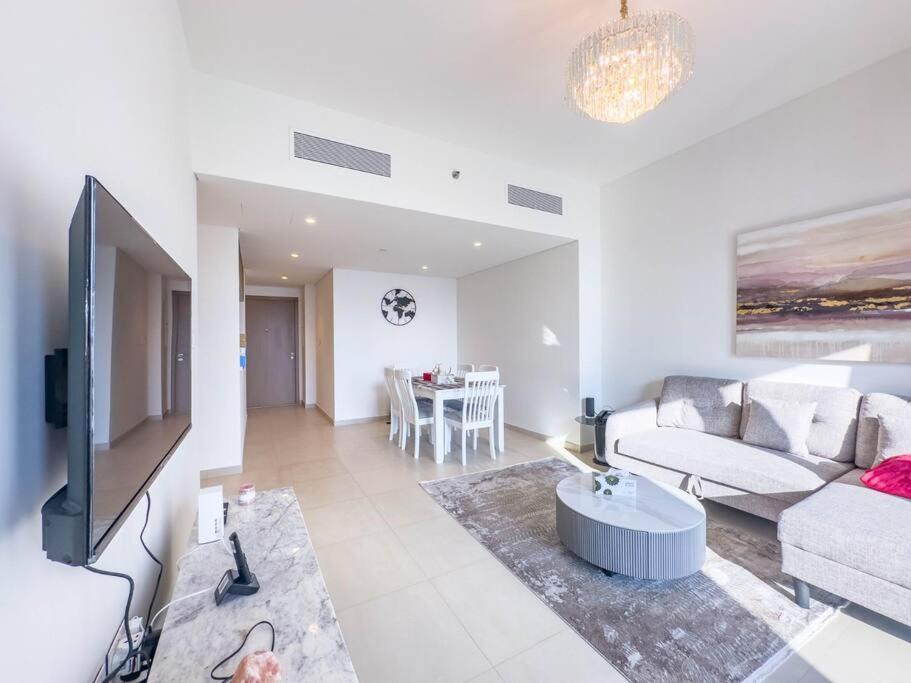 Downtown Views Live At Mall Appartement *